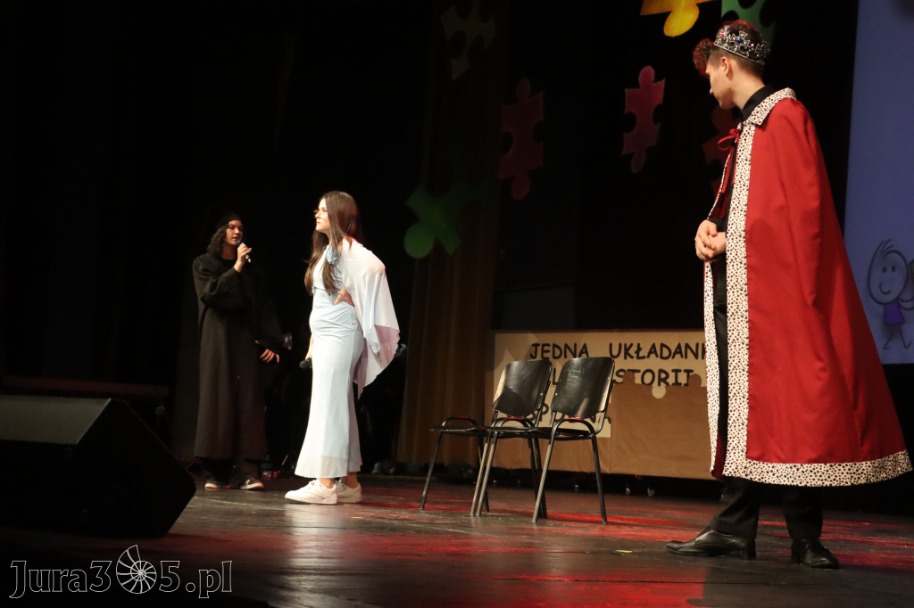 Fotorelacja II: GALA INTEGRACJI zorganizowana przez Szkołę Podstawową nr 4 w Zawierciu