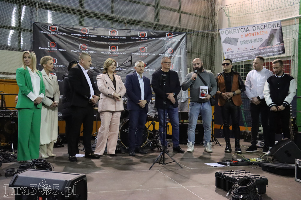 Fotorelacja: Artyści vs Policja - wydarzenie charytatywne w Zawierciu