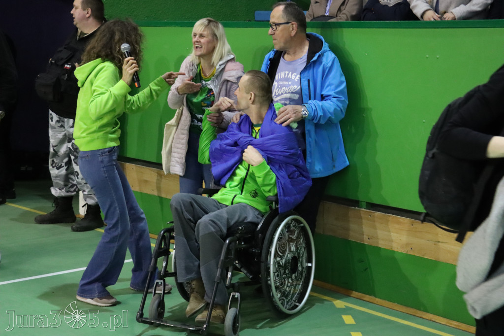 Fotorelacja: Artyści vs Policja - wydarzenie charytatywne w Zawierciu