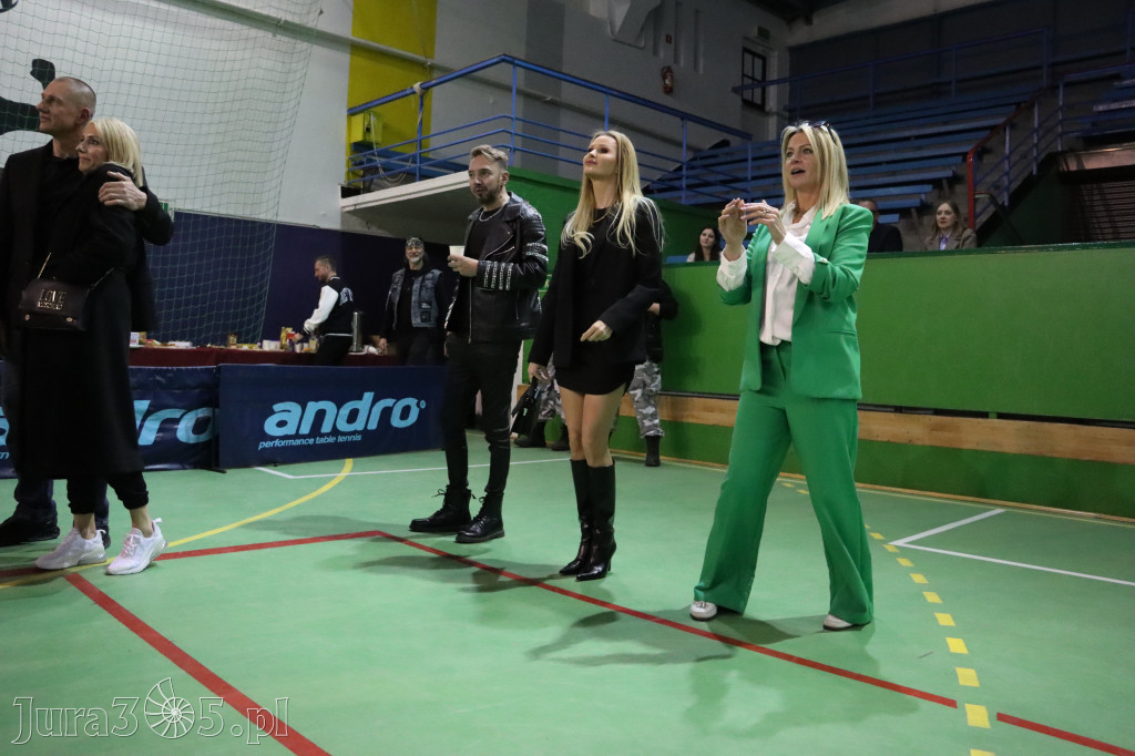 Fotorelacja: Artyści vs Policja - wydarzenie charytatywne w Zawierciu