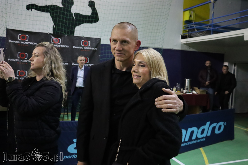 Fotorelacja: Artyści vs Policja - wydarzenie charytatywne w Zawierciu