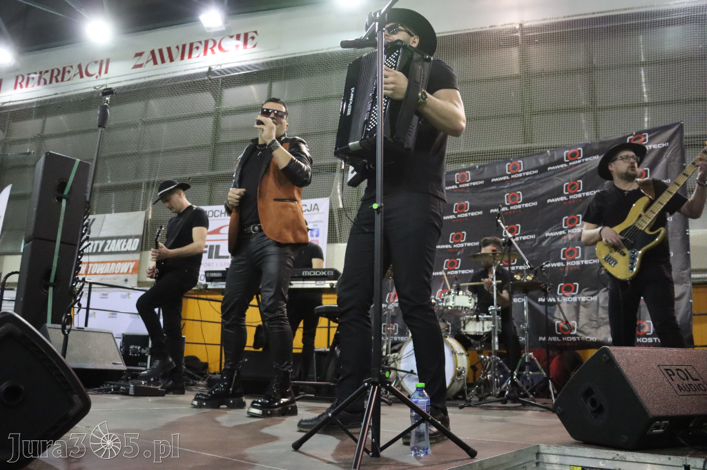 Fotorelacja: Artyści vs Policja - wydarzenie charytatywne w Zawierciu