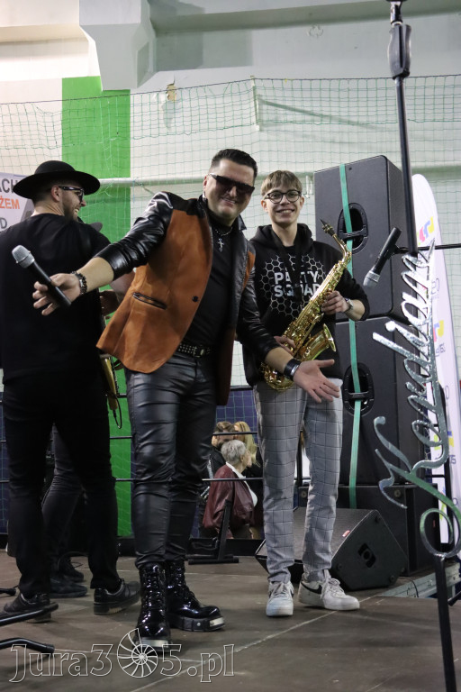 Fotorelacja: Artyści vs Policja - wydarzenie charytatywne w Zawierciu