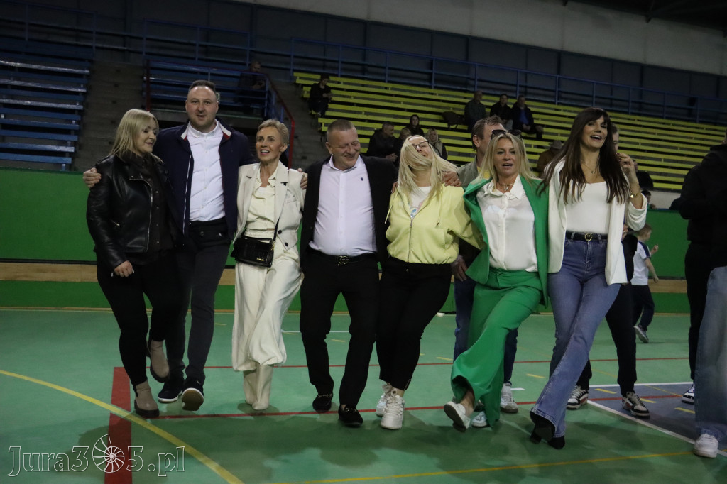 Fotorelacja: Artyści vs Policja - wydarzenie charytatywne w Zawierciu