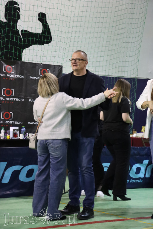 Fotorelacja: Artyści vs Policja - wydarzenie charytatywne w Zawierciu