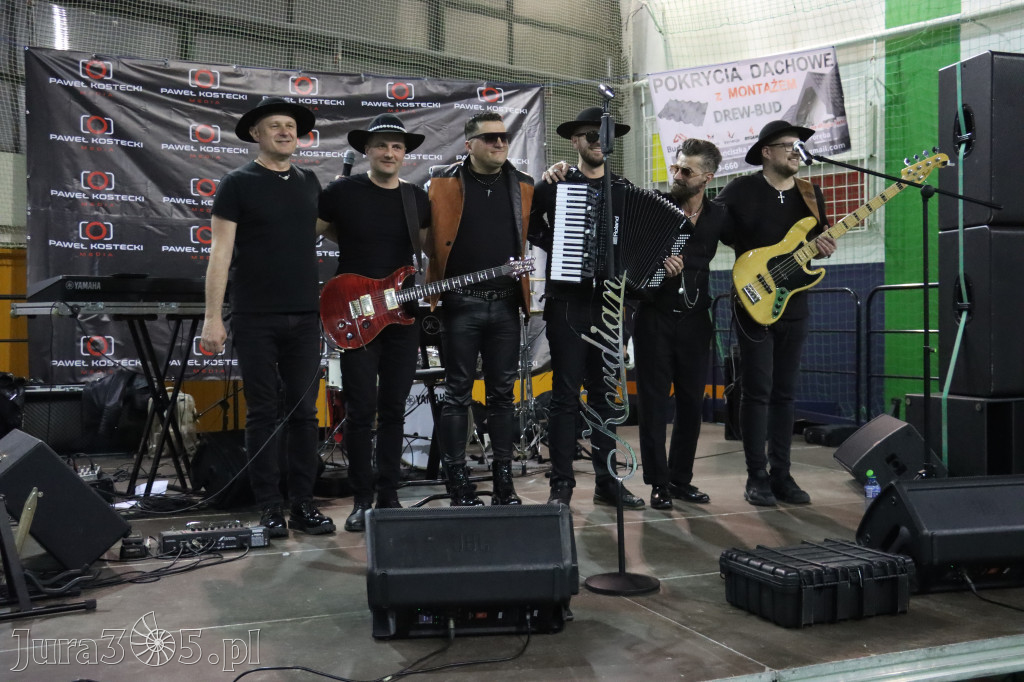Fotorelacja: Artyści vs Policja - wydarzenie charytatywne w Zawierciu