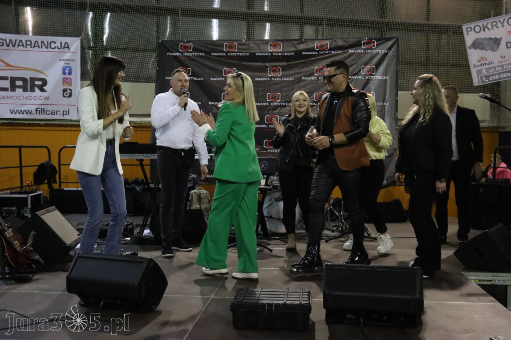 Fotorelacja: Artyści vs Policja - wydarzenie charytatywne w Zawierciu