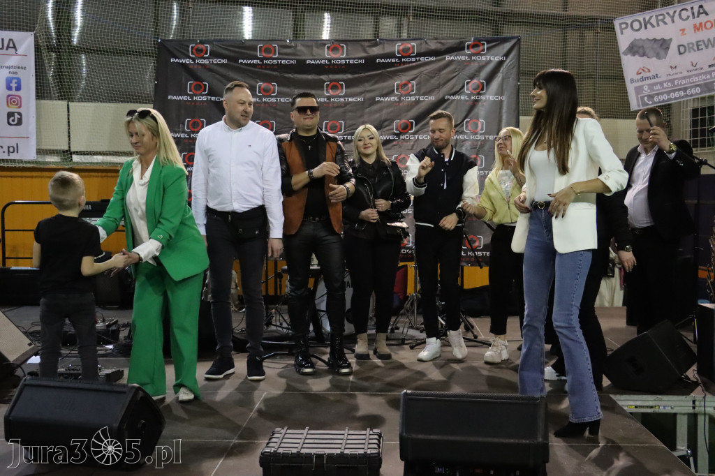 Fotorelacja: Artyści vs Policja - wydarzenie charytatywne w Zawierciu