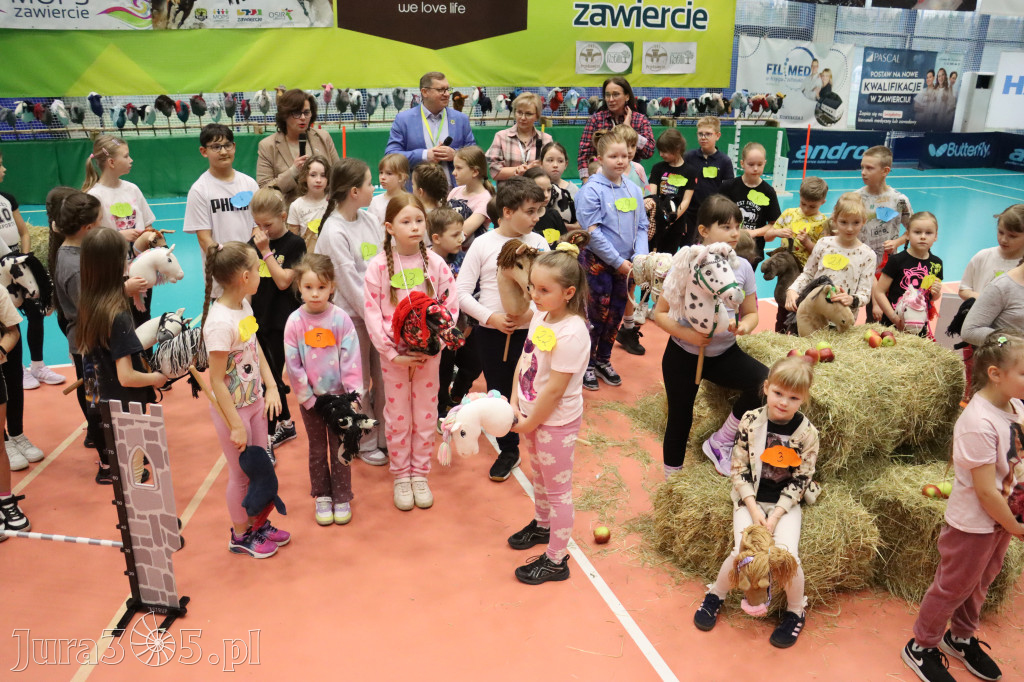 Fotorelacja: IV Zawierciańskie Zawody Hobby Horse