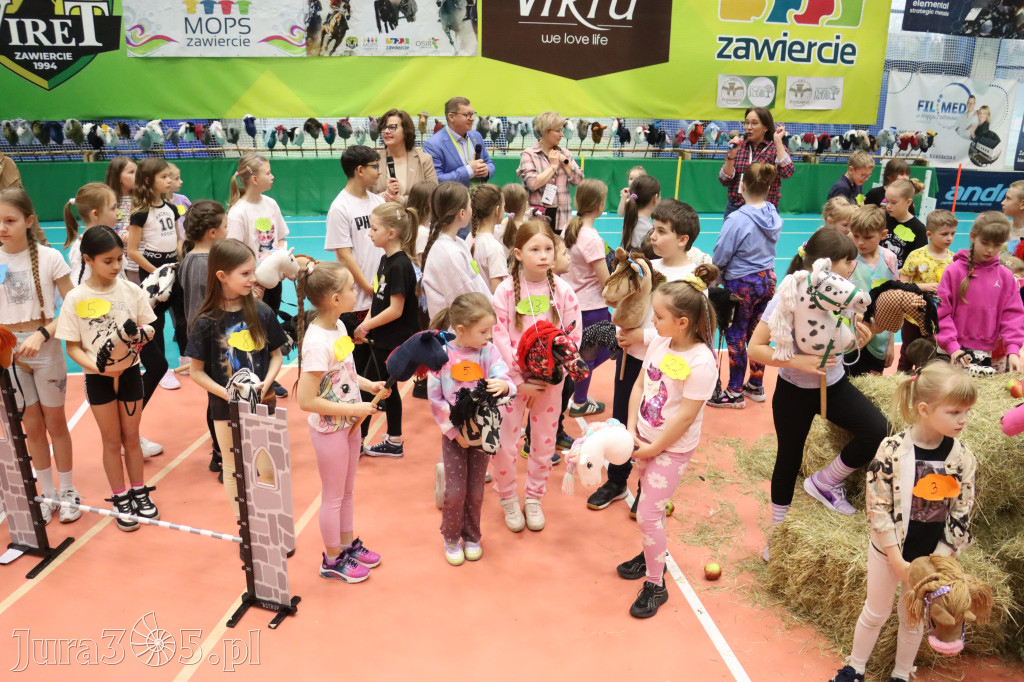 Fotorelacja: IV Zawierciańskie Zawody Hobby Horse