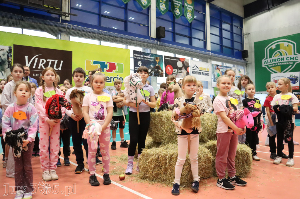 Fotorelacja: IV Zawierciańskie Zawody Hobby Horse
