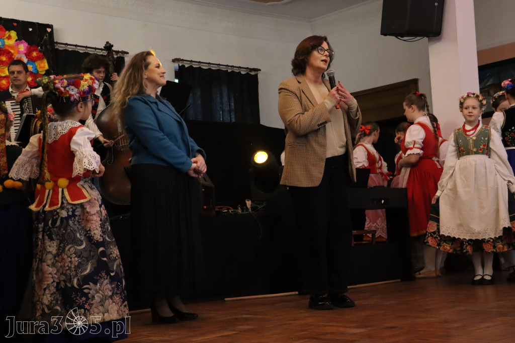 Fotorelacja: Kiermasz Wielkanocny w Pałacyku nad Wartą w Zawierciu