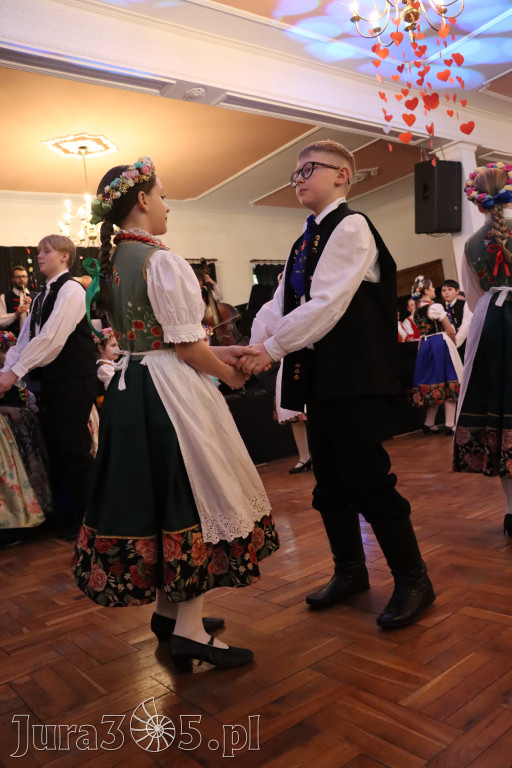 Fotorelacja: Kiermasz Wielkanocny w Pałacyku nad Wartą w Zawierciu
