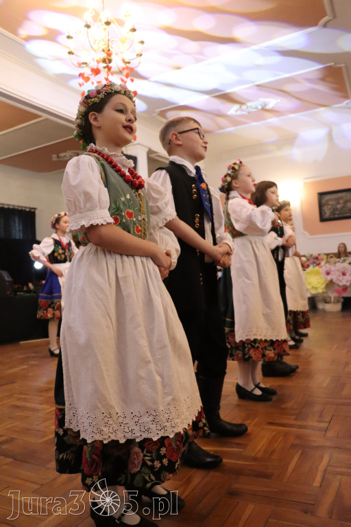 Fotorelacja: Kiermasz Wielkanocny w Pałacyku nad Wartą w Zawierciu