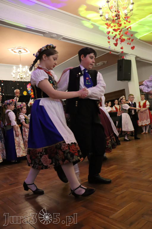 Fotorelacja: Kiermasz Wielkanocny w Pałacyku nad Wartą w Zawierciu