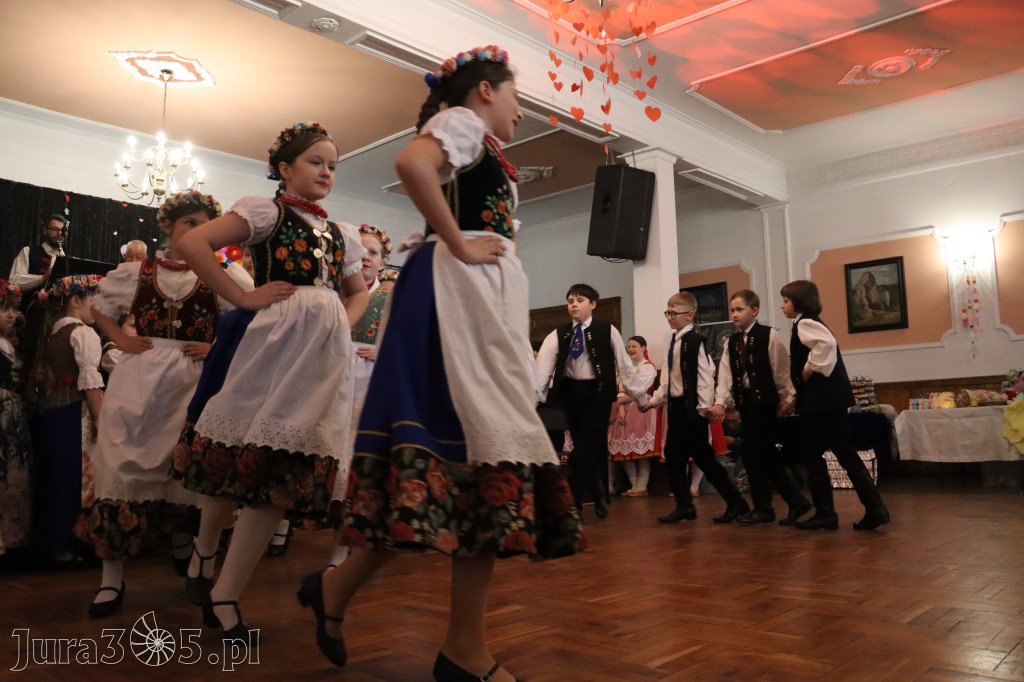 Fotorelacja: Kiermasz Wielkanocny w Pałacyku nad Wartą w Zawierciu