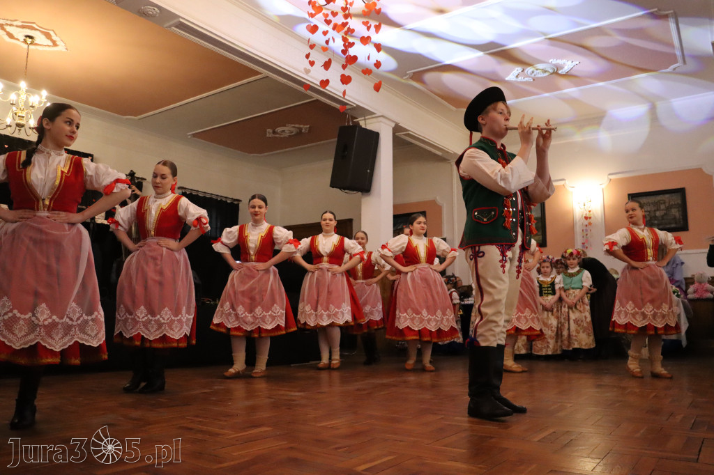 Fotorelacja: Kiermasz Wielkanocny w Pałacyku nad Wartą w Zawierciu