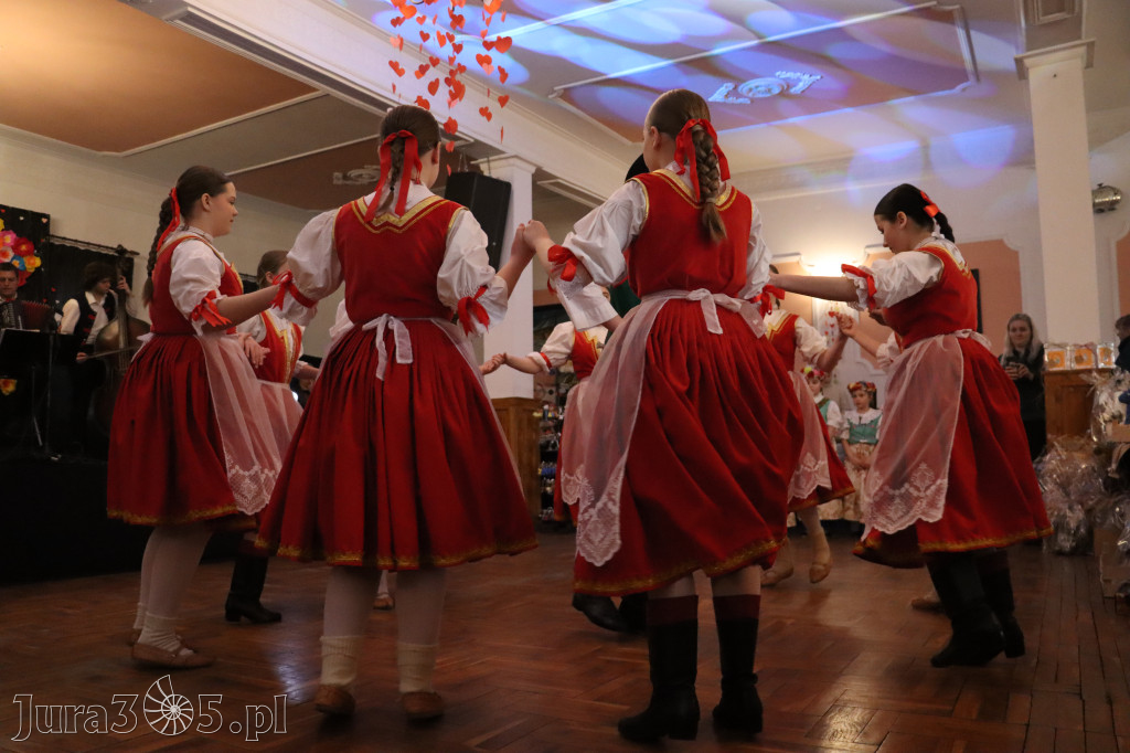 Fotorelacja: Kiermasz Wielkanocny w Pałacyku nad Wartą w Zawierciu
