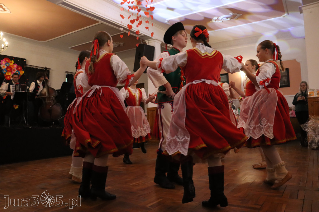 Fotorelacja: Kiermasz Wielkanocny w Pałacyku nad Wartą w Zawierciu
