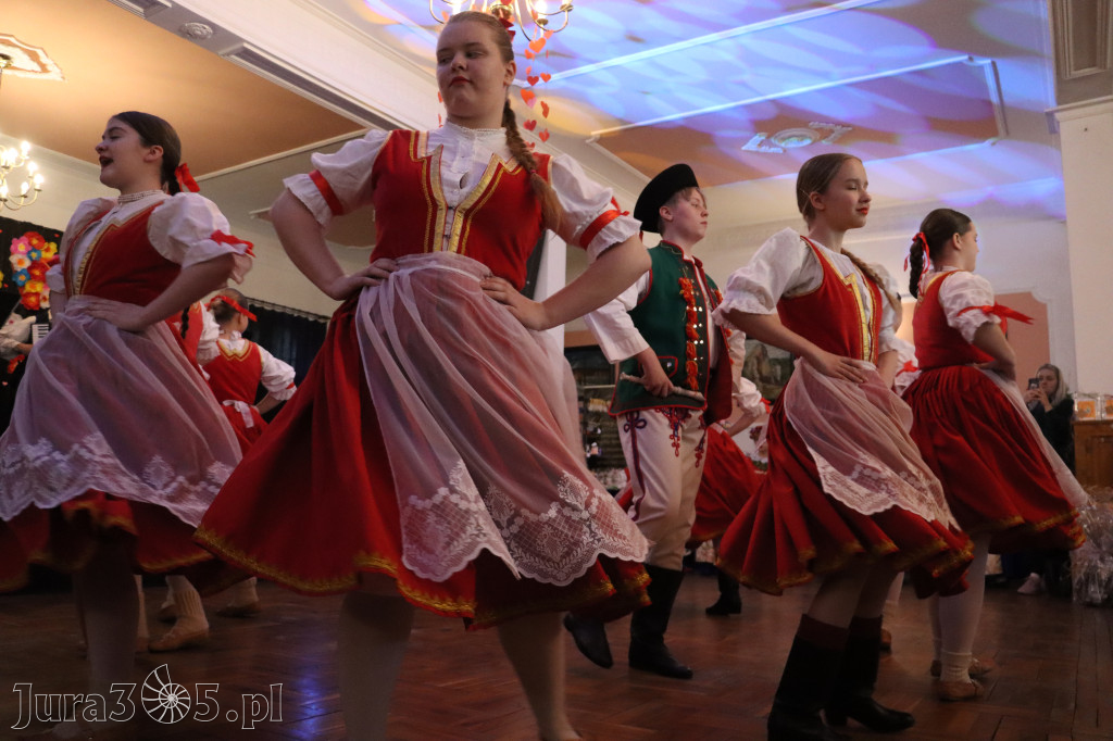 Fotorelacja: Kiermasz Wielkanocny w Pałacyku nad Wartą w Zawierciu