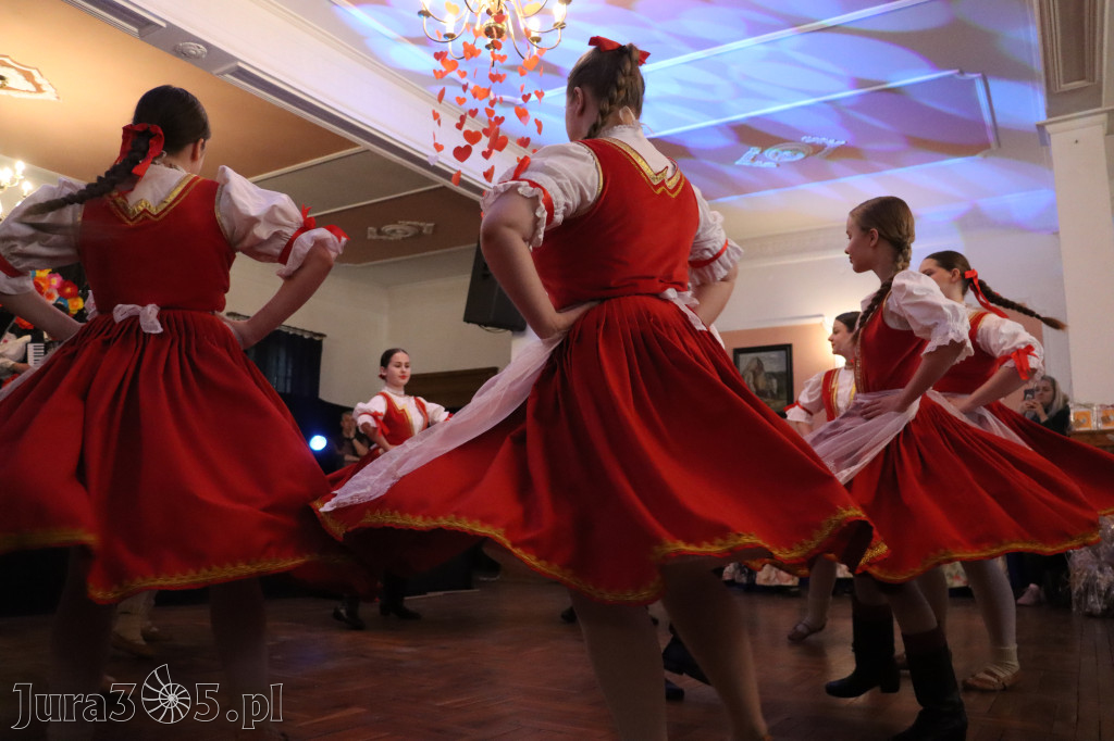 Fotorelacja: Kiermasz Wielkanocny w Pałacyku nad Wartą w Zawierciu