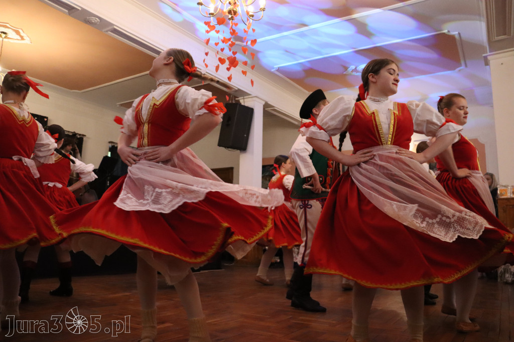 Fotorelacja: Kiermasz Wielkanocny w Pałacyku nad Wartą w Zawierciu