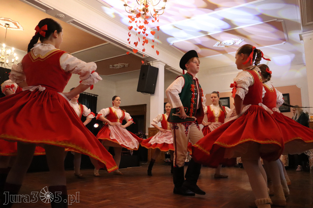 Fotorelacja: Kiermasz Wielkanocny w Pałacyku nad Wartą w Zawierciu
