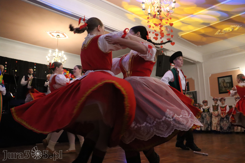 Fotorelacja: Kiermasz Wielkanocny w Pałacyku nad Wartą w Zawierciu