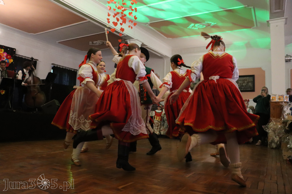 Fotorelacja: Kiermasz Wielkanocny w Pałacyku nad Wartą w Zawierciu