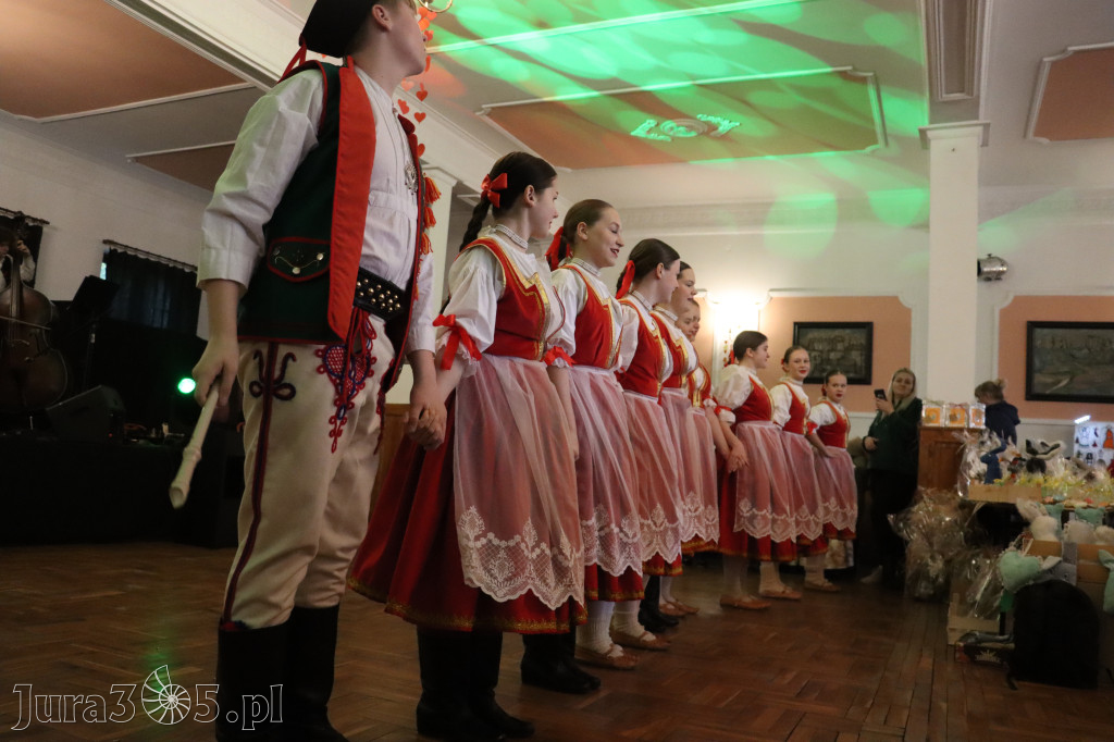 Fotorelacja: Kiermasz Wielkanocny w Pałacyku nad Wartą w Zawierciu