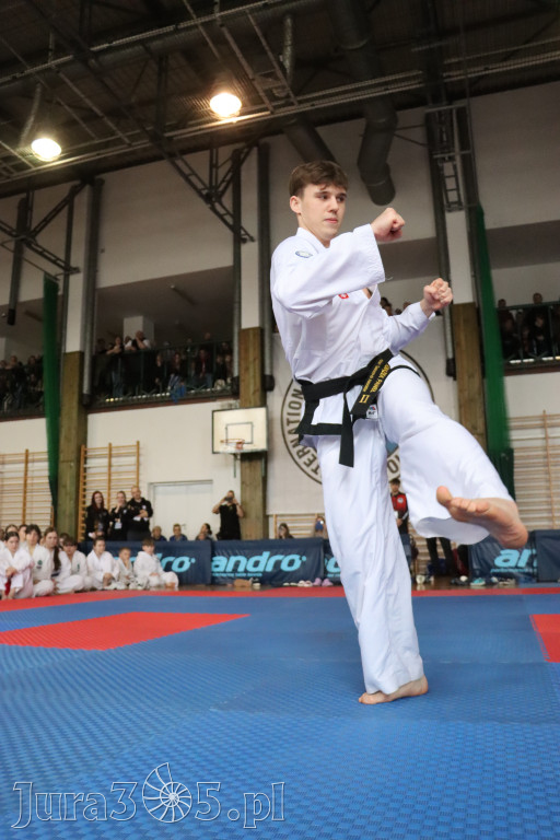 Fotorelacja: Zawody Taekwon-do Jura Cup oraz Międzywojewódzkie Mistrzostwa Juniorów w Łazach