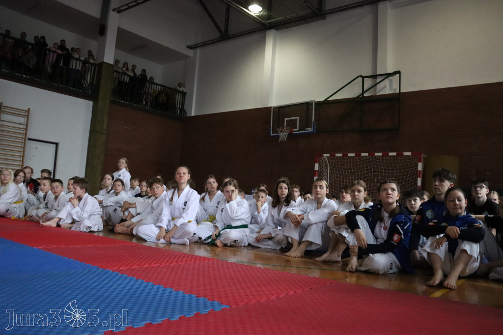 Fotorelacja: Zawody Taekwon-do Jura Cup oraz Międzywojewódzkie Mistrzostwa Juniorów w Łazach