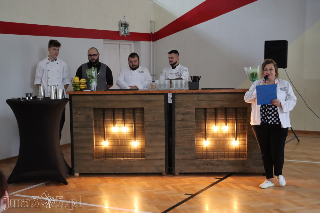 Fotorelacja: JAJECZNA REWOLUCJA TADKA w ZS im. Tadeusza Kościuszki w Żarkach