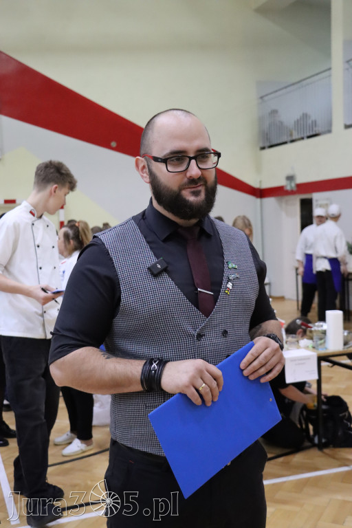 Fotorelacja: JAJECZNA REWOLUCJA TADKA w ZS im. Tadeusza Kościuszki w Żarkach
