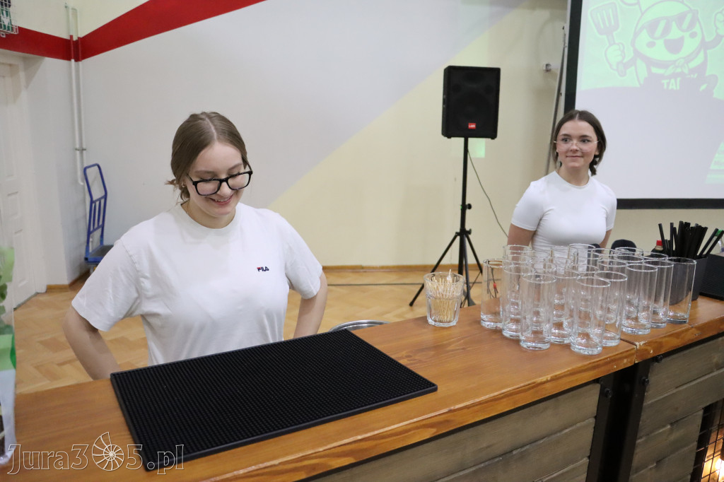 Fotorelacja: JAJECZNA REWOLUCJA TADKA w ZS im. Tadeusza Kościuszki w Żarkach
