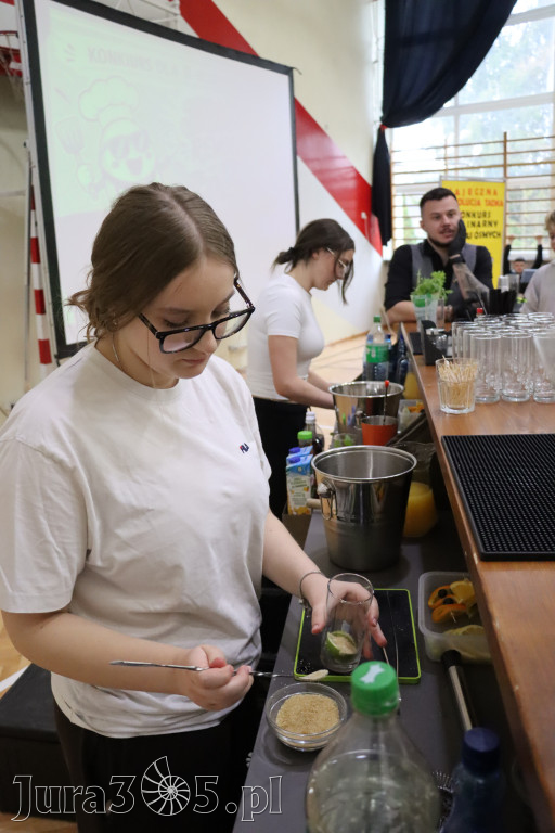 Fotorelacja: JAJECZNA REWOLUCJA TADKA w ZS im. Tadeusza Kościuszki w Żarkach