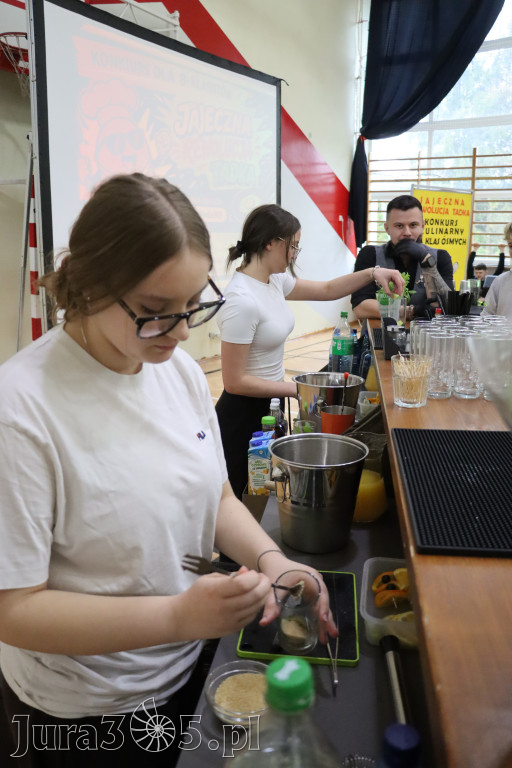Fotorelacja: JAJECZNA REWOLUCJA TADKA w ZS im. Tadeusza Kościuszki w Żarkach