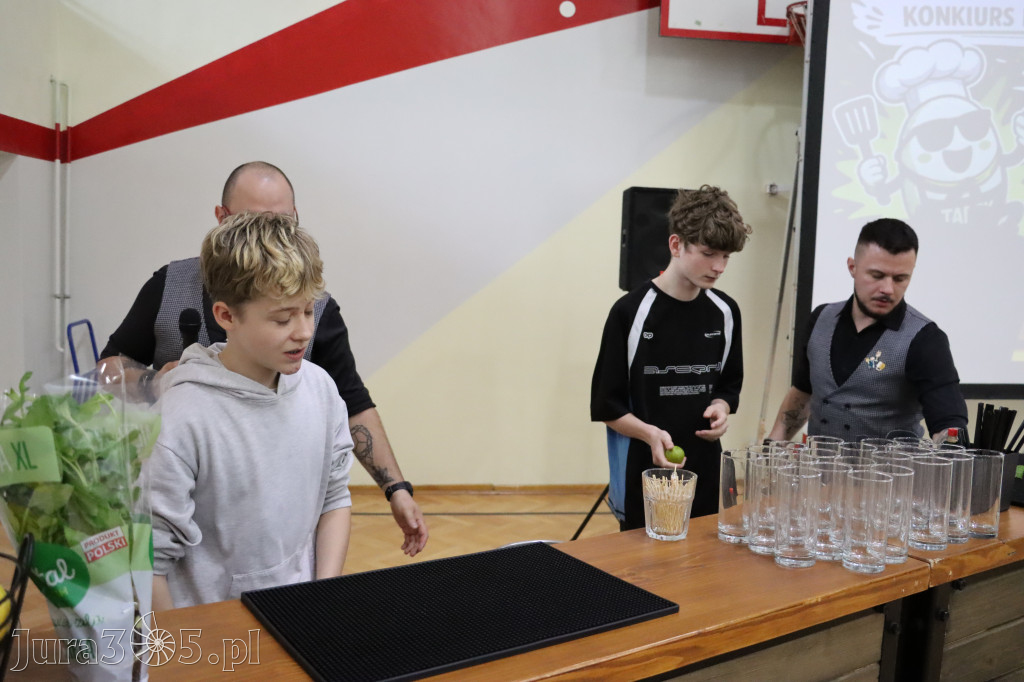 Fotorelacja: JAJECZNA REWOLUCJA TADKA w ZS im. Tadeusza Kościuszki w Żarkach