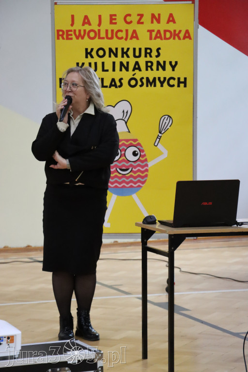 Fotorelacja: JAJECZNA REWOLUCJA TADKA w ZS im. Tadeusza Kościuszki w Żarkach