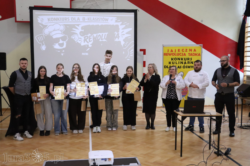 Fotorelacja: JAJECZNA REWOLUCJA TADKA w ZS im. Tadeusza Kościuszki w Żarkach
