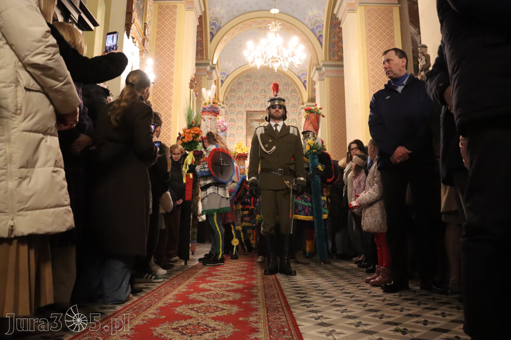 Fotorelacja I: Msza Rezurekcyjna w Koziegłówkach - Wielkanoc 2026!