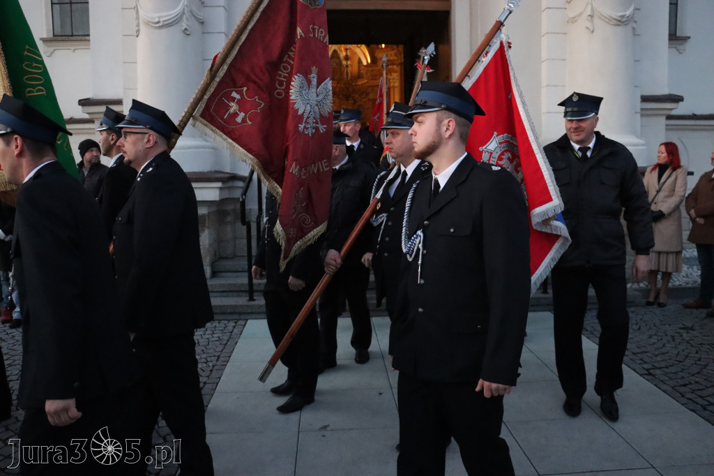 Fotorelacja I: Msza Rezurekcyjna w Koziegłówkach - Wielkanoc 2026!