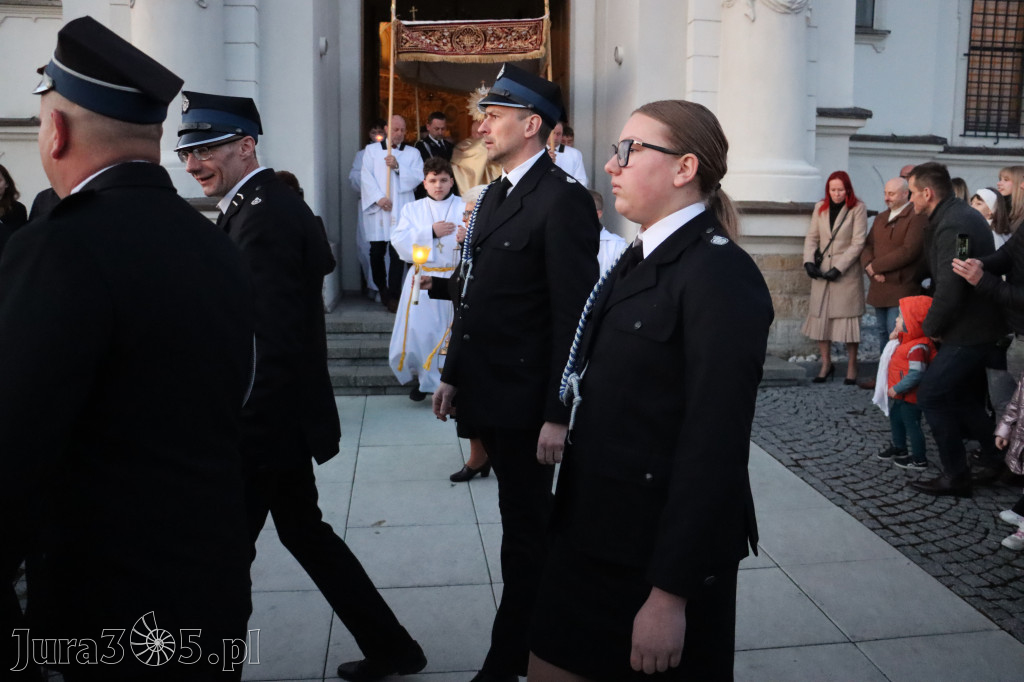 Fotorelacja I: Msza Rezurekcyjna w Koziegłówkach - Wielkanoc 2026!