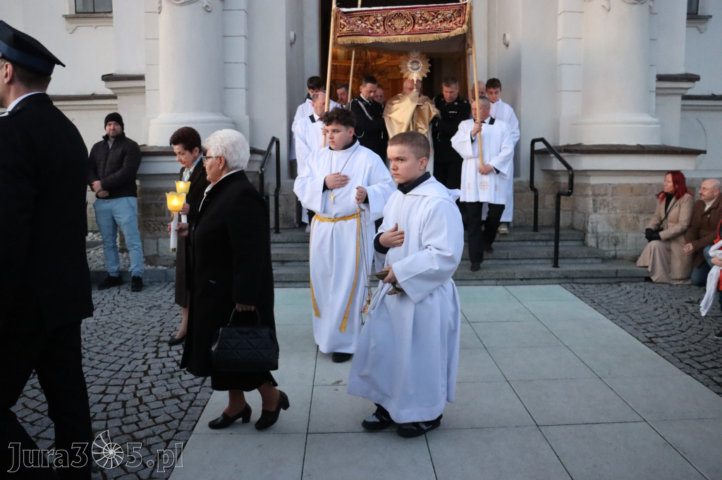 Fotorelacja I: Msza Rezurekcyjna w Koziegłówkach - Wielkanoc 2026!