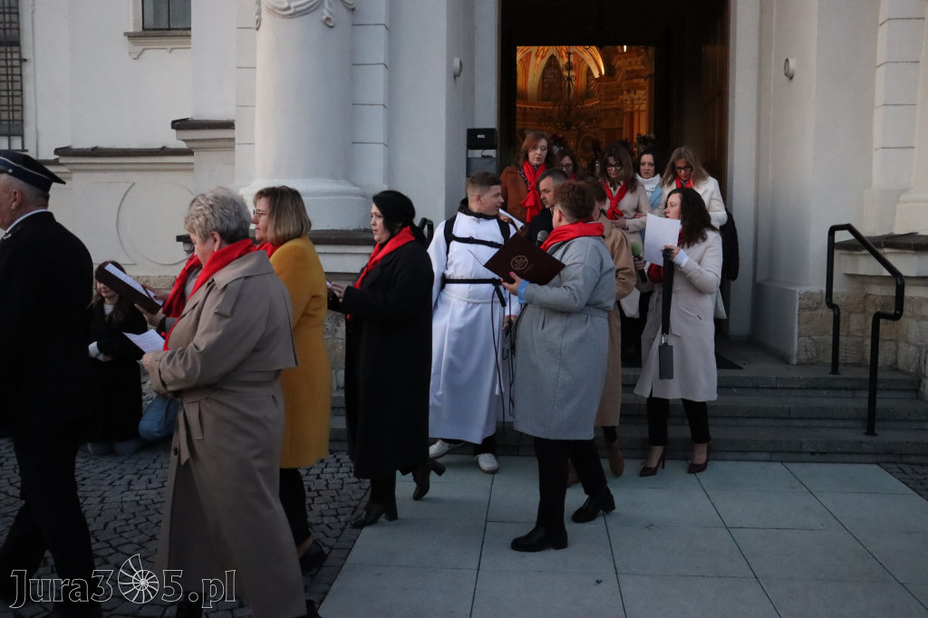 Fotorelacja I: Msza Rezurekcyjna w Koziegłówkach - Wielkanoc 2026!