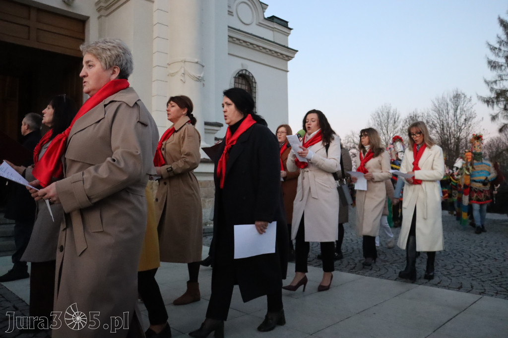 Fotorelacja I: Msza Rezurekcyjna w Koziegłówkach - Wielkanoc 2026!