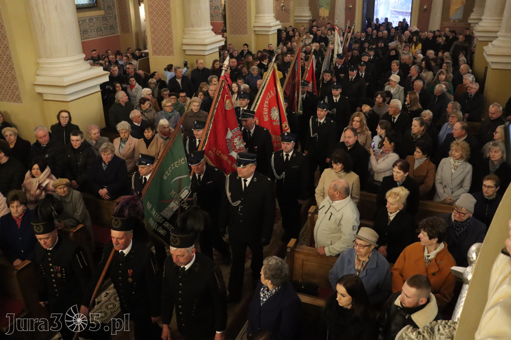 Fotorelacja II: Msza Rezurekcyjna w Koziegłówkach - Wielkanoc 2026!