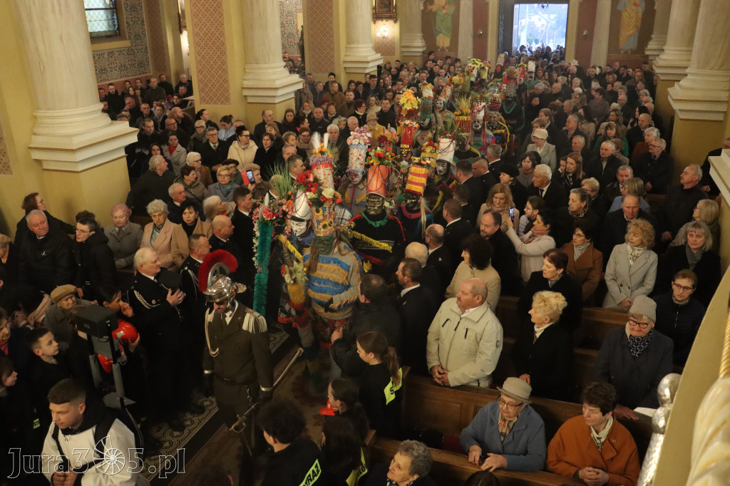 Fotorelacja II: Msza Rezurekcyjna w Koziegłówkach - Wielkanoc 2026!