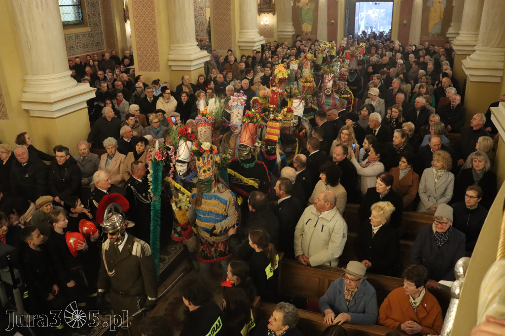 Fotorelacja II: Msza Rezurekcyjna w Koziegłówkach - Wielkanoc 2026!