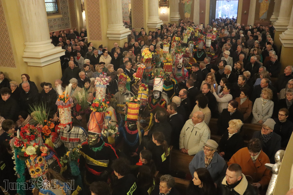 Fotorelacja II: Msza Rezurekcyjna w Koziegłówkach - Wielkanoc 2026!